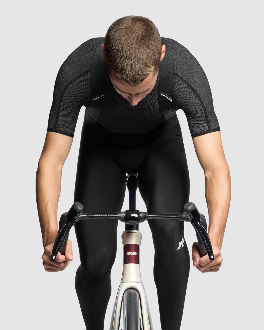 Assos EQUIPE RS S11 EVO Spring/Fall moške dolge kolesarske hlače z naramnicami