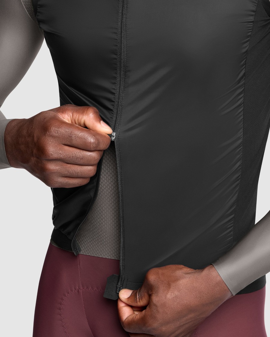 Assos MILLE GT S11 moški kolesarski brezrokavnik