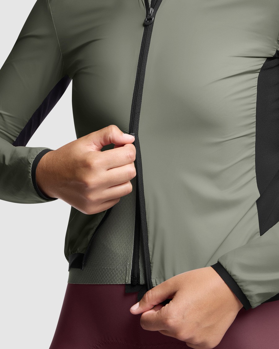Assos UMA GT S11 ženska kolesarska vetrovka