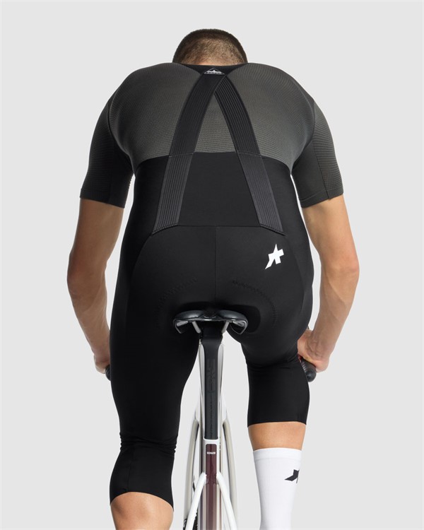 Assos MILLE GT S11 Spring/Fall 3/4 moške kolesarske hlače z naramnicami