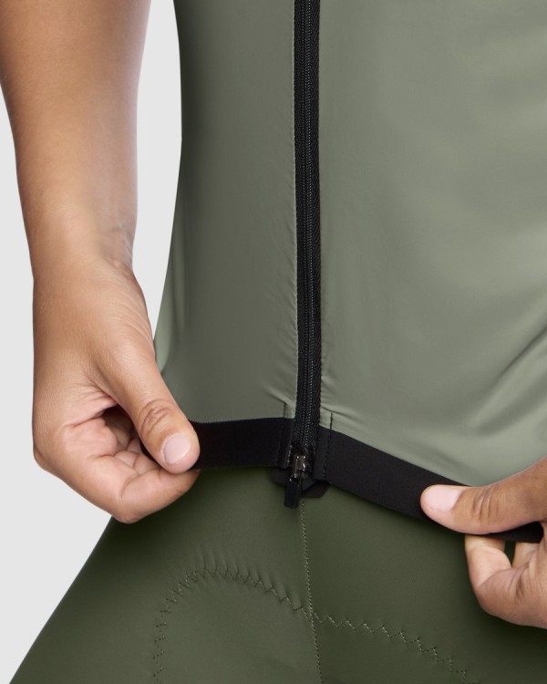 Assos UMA GT S11 ženski kolesarski brezrokavnik