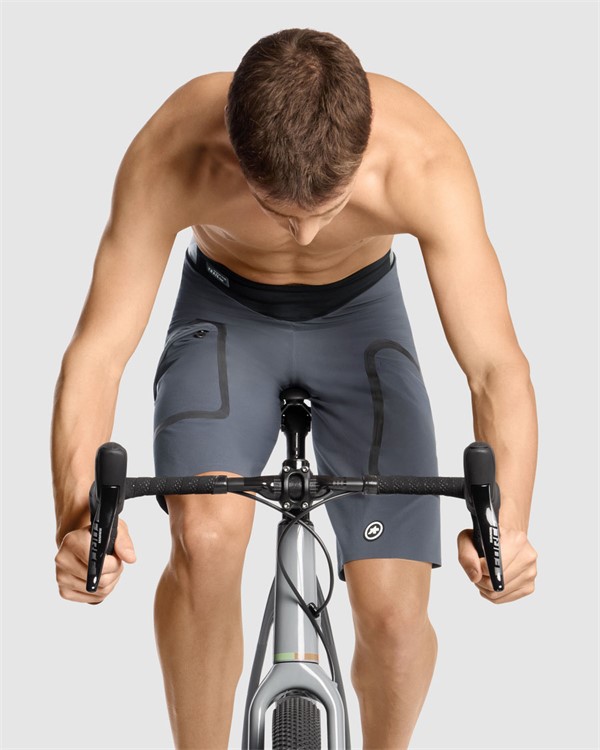 Assos TRAIL CARGO SHORTS T3 moške kratke kolesarske hlače