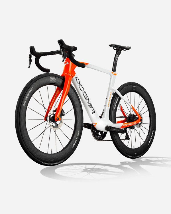 Pinarello DOGMA F Dura Ace Di2 PM Artech 4 cestno kolo