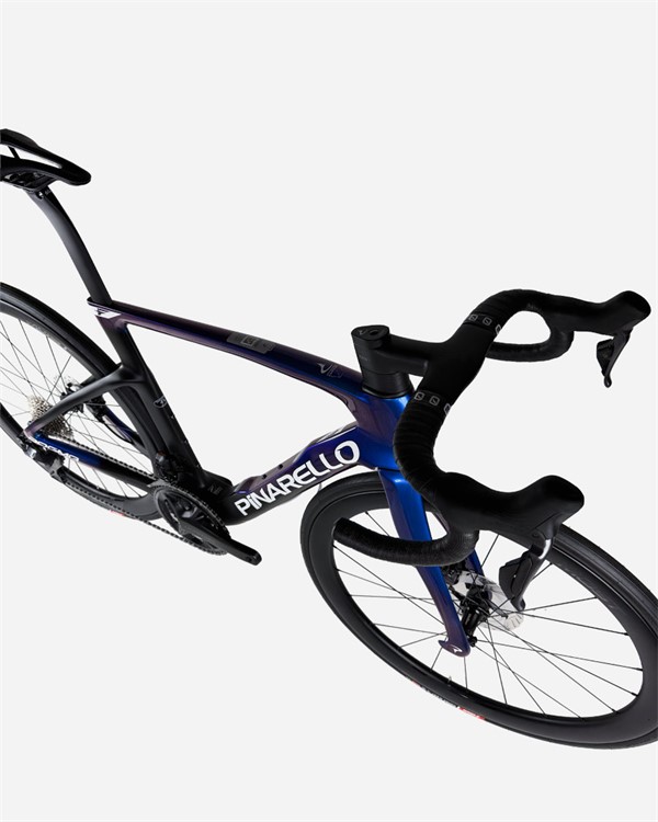 Pinarello DOGMA F Ultegra Di2 Ultrafast 45 cestno kolo