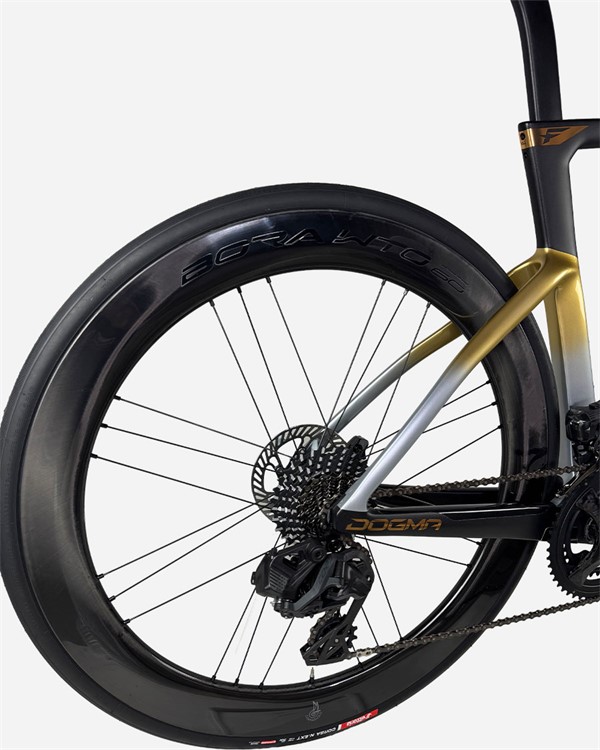 Pinarello DOGMA F Record WRL Bora WTO cestno kolo