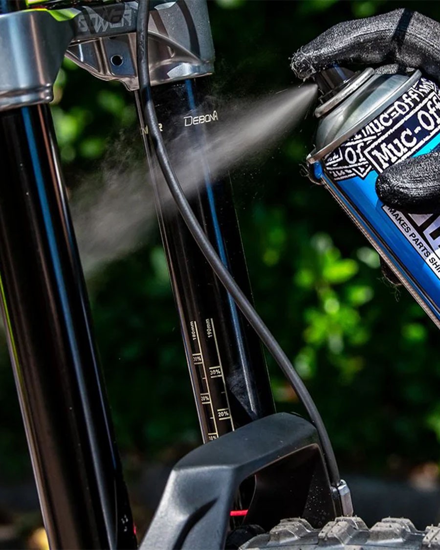 Muc-Off SILICON SHINE sprej za zaščito kolesa