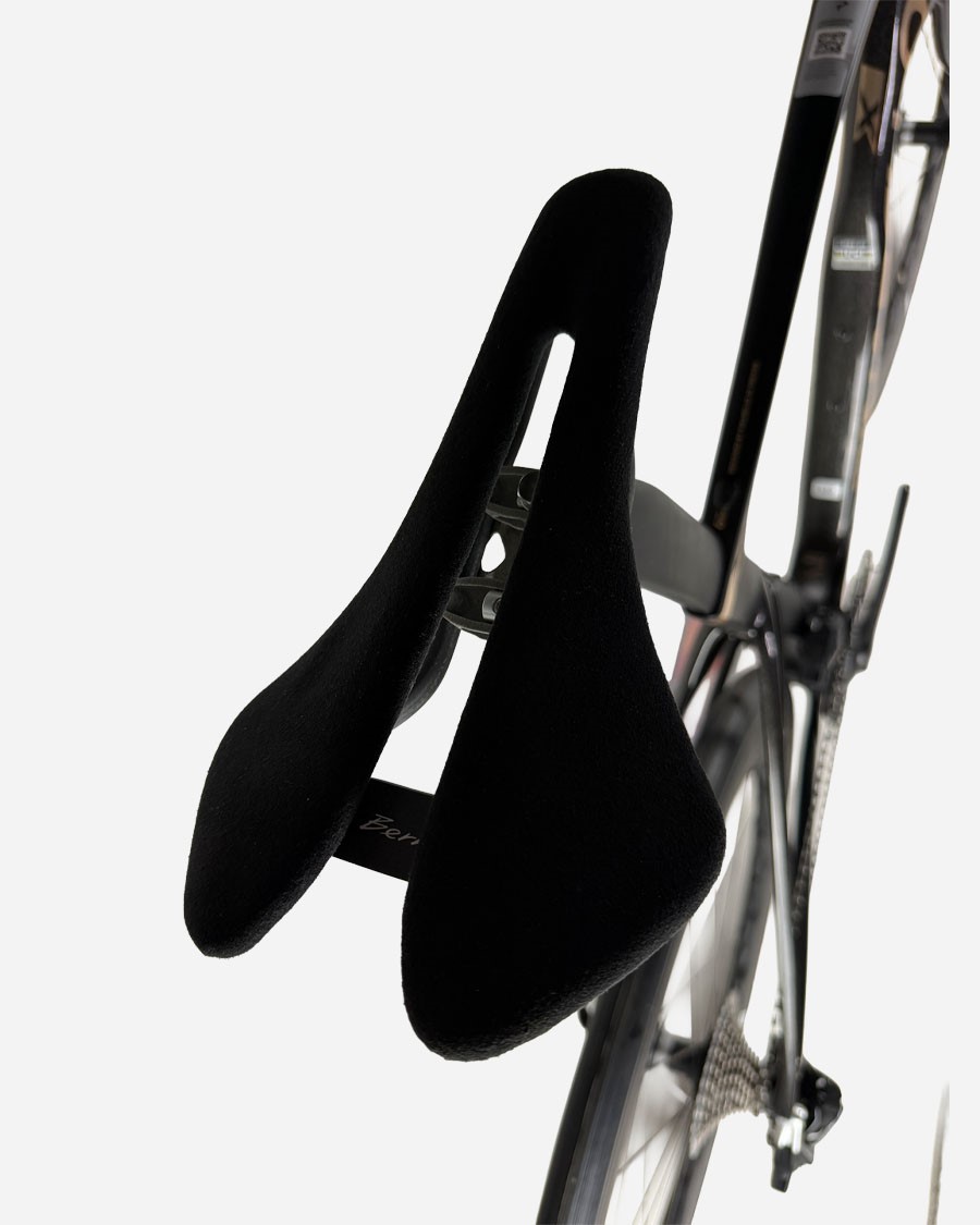 Pinarello DOGMA X Red AXS CeramicSpeed Sharq 57 cestno kolo