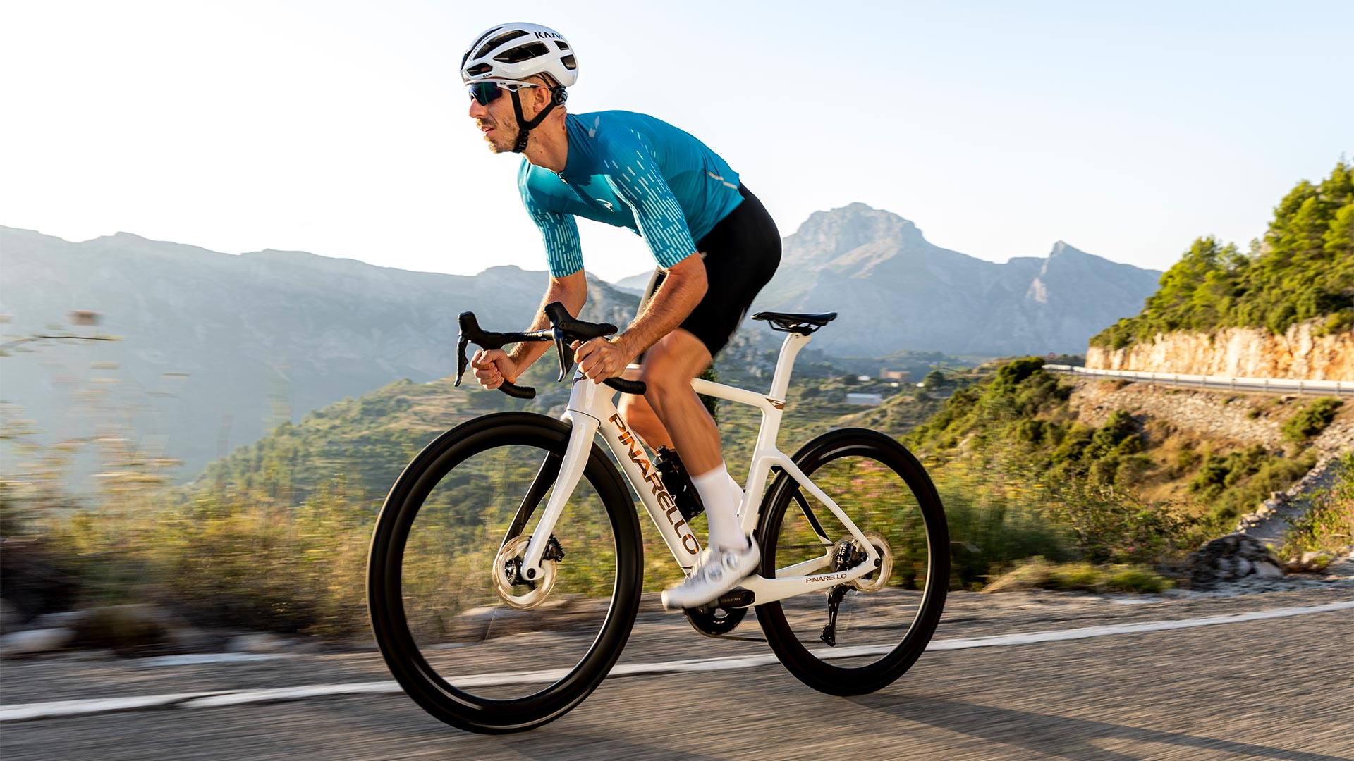 pinarello-znamka-banner